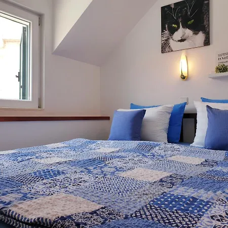 Appartement Sandra In The Historical Center Of The *