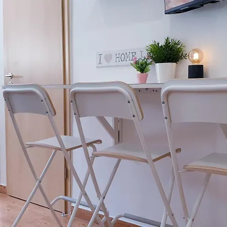 Apartman Sandra In The Historical Center Of The Supetar