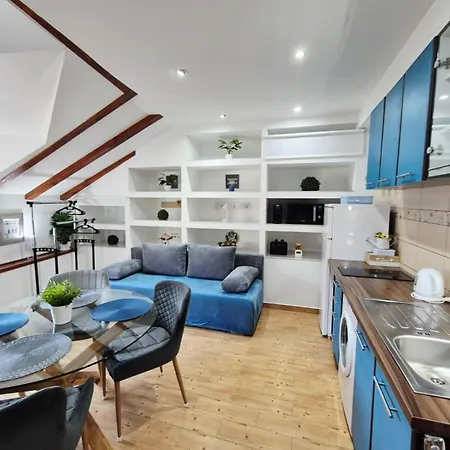 Appartement Sandra In The Historical Center Of The